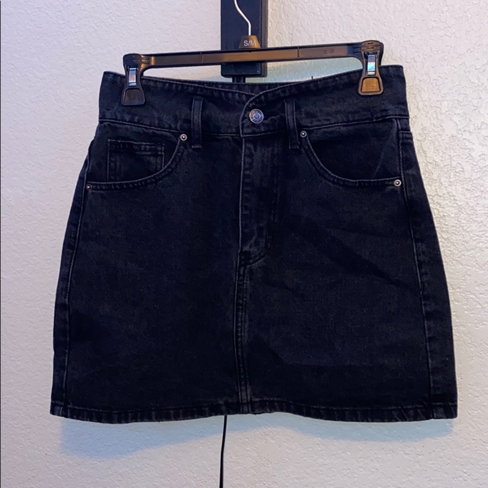 BRAND NEW BLACK JEAN SKIRT